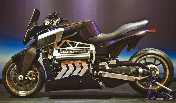 Гангрена»: самодельный мотоцикл с двигателем V8 от автомобиля Lexus