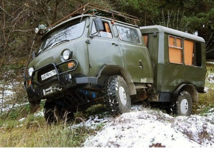 Грузовой автомобиль колхозник