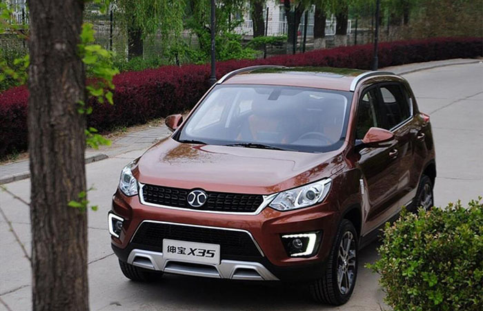 Baic x35 отзывы. X35 BAIC. BAIC x3. BAIC x7 SUV 2021. BAIC 2022.